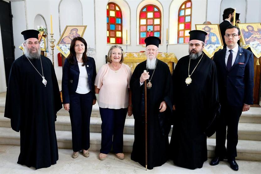 Fener Rum Patriği Bartholomeos İzmirde ayin yönetti