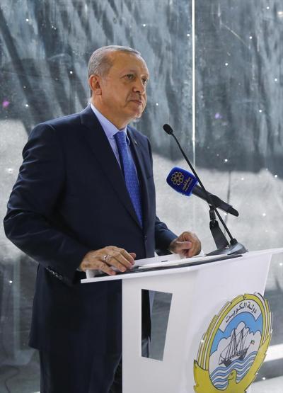 Erdoğan, Kuveytin yeni havalimanının temelini attı