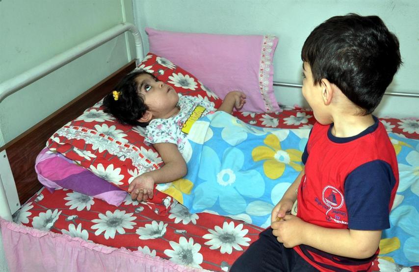 Burçin için İtalyadaki tedavi umut oldu