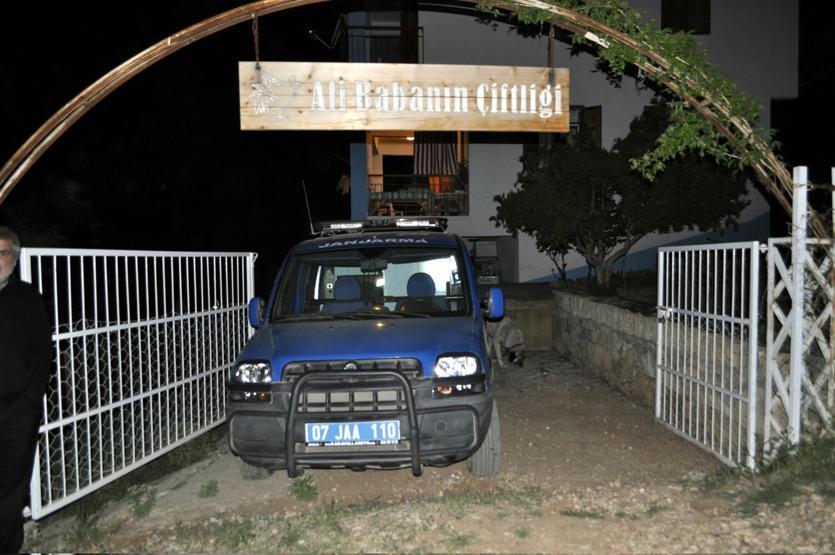 Çevreci çift öldürüldü