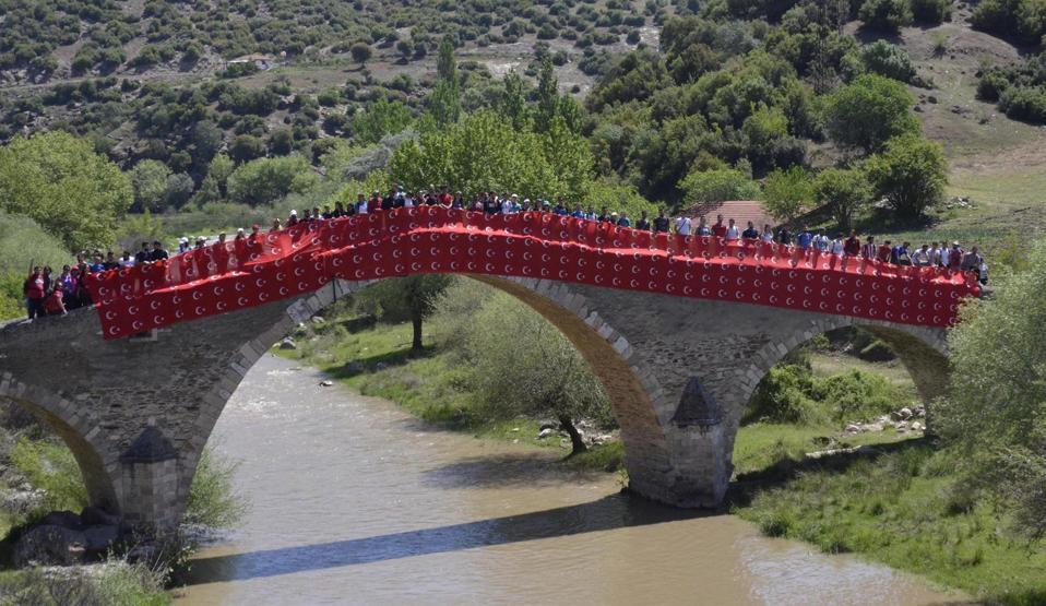 Ulubey Kanyonunda dağcılar şenlik yaptı