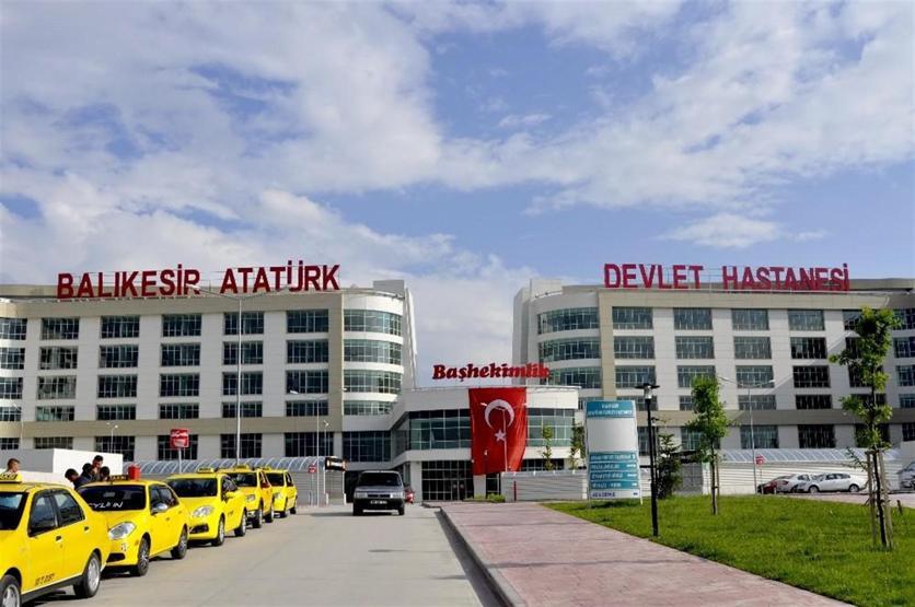 Erkeklerin yaz kabusu jinekomastiye 1,5 saatte son