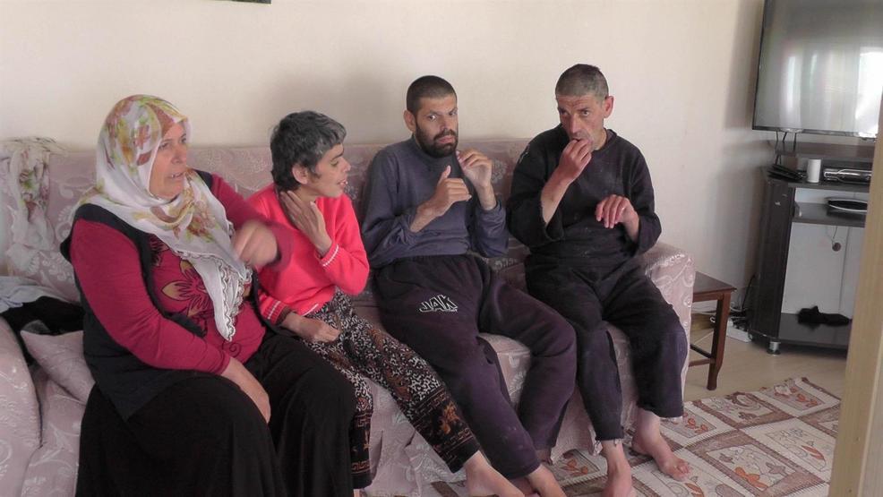3 engelli çocuğuna bakan anne, Yılın annesi seçildi