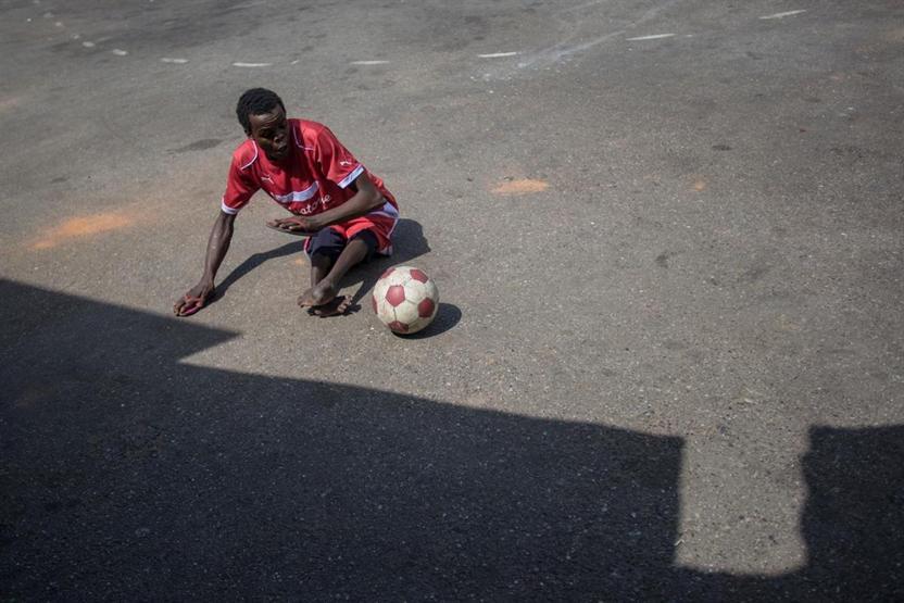 Çocuk felcine futbol ilacı