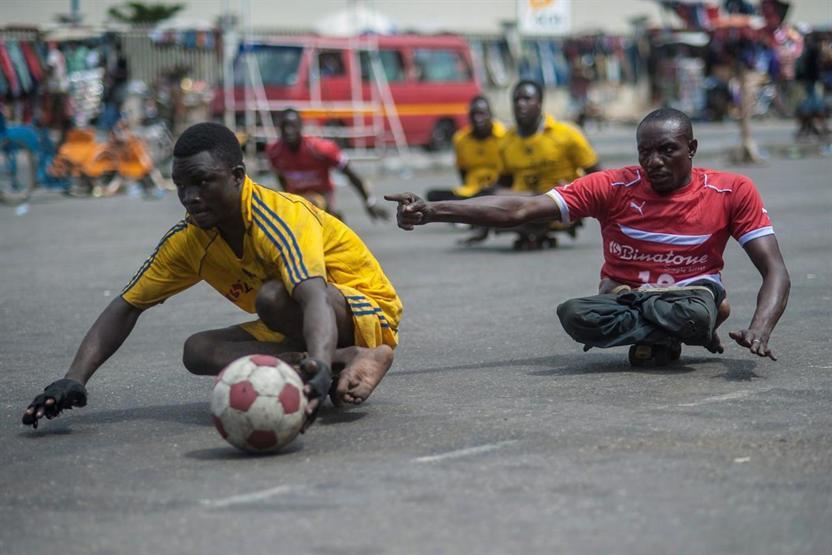 Çocuk felcine futbol ilacı