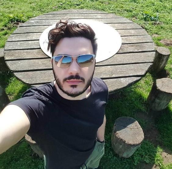 Gel Be Gökyüzüm adlı yeni parçasının klibini yayınlayan İlyas Yalçıntaş Instagramdan teşekkür etti