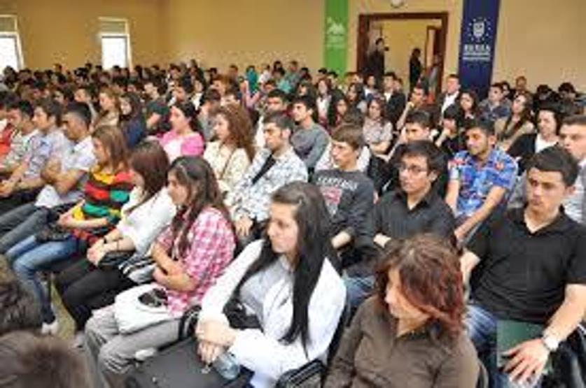 TÜİK Türkiyede gençliğin durumunu araştırdı: İşte sonuçlar