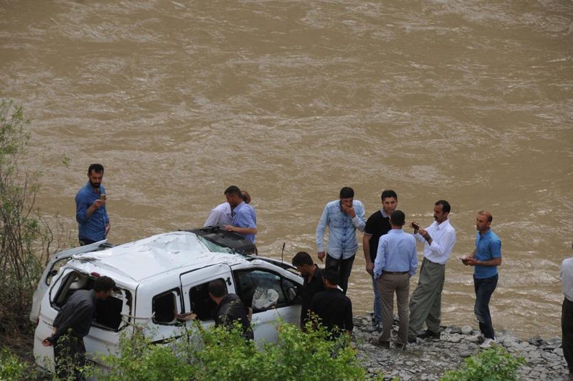 Zap Suyu yaşlı kadını aldı: Aramalar sürüyor