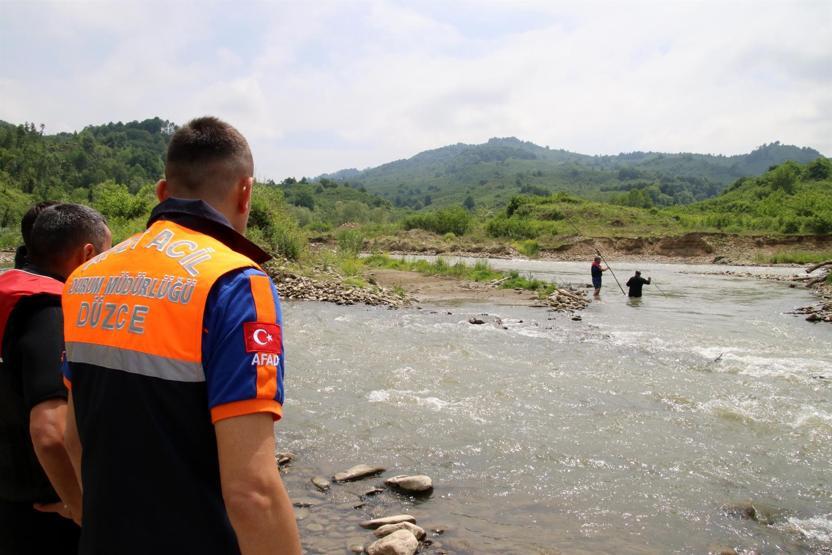 Melen Çayına gitti, kayboldu