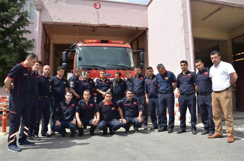Her sabah itfaiyeci duası ile göreve başlıyorlar