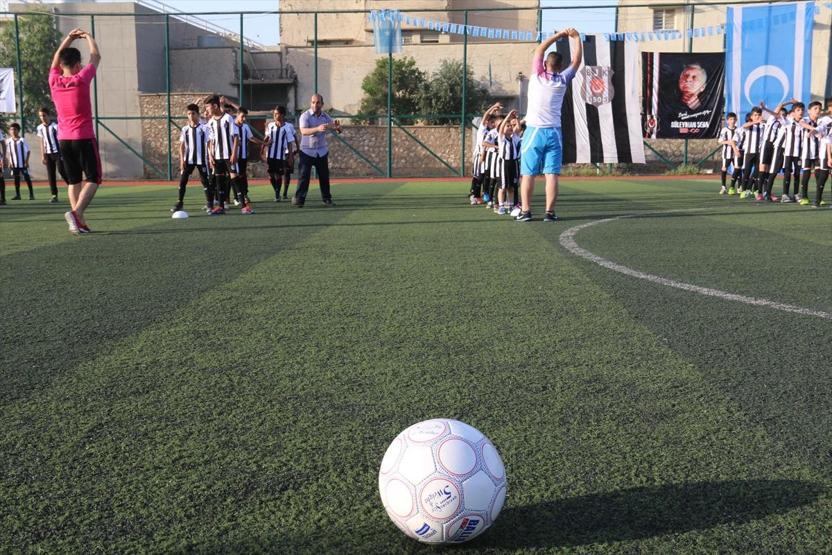 Beşiktaş Kerkükte futbol okulu açtı
