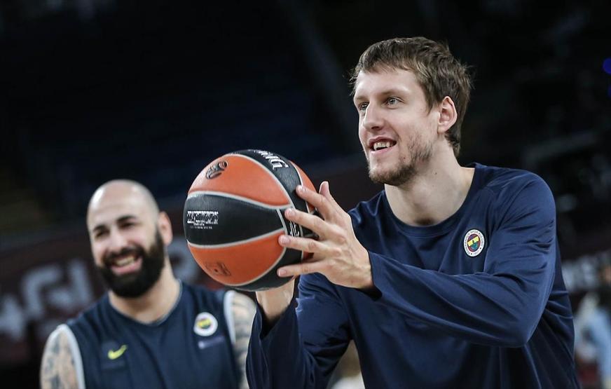 Fenerbahçe ve Real Madrid taktik antrenman yaptı