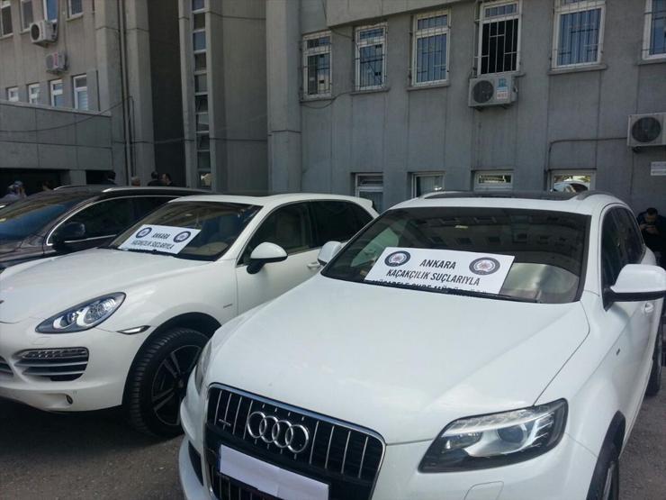 Ankarada kaçak lüks otomobillere el koyuldu