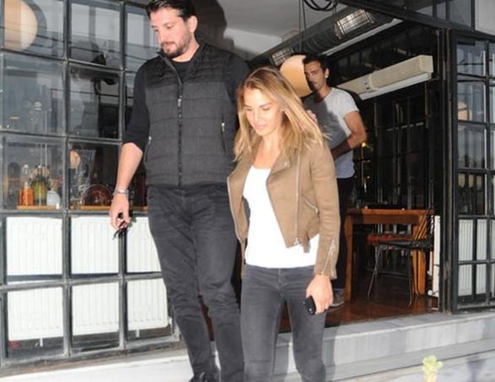 Kerem Tunçeri’den Hülya Koçyiğit’in torunu Aslışah Alkoçlar’a “moral yemeği” sürprizi
