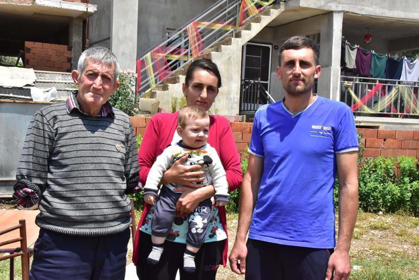 Evini yaparken kollarından oldu