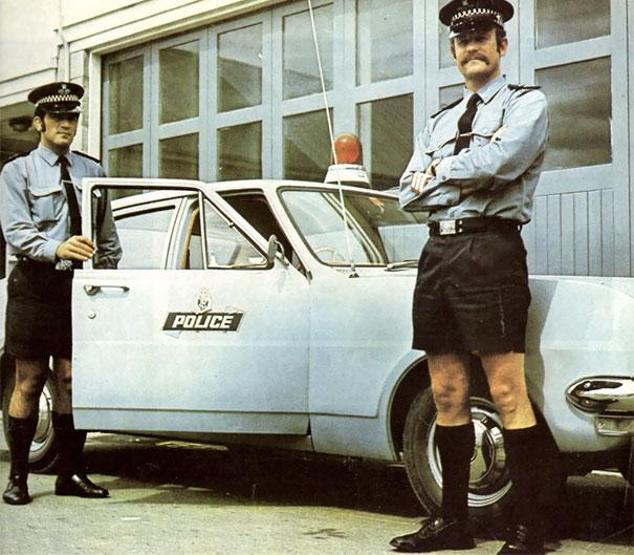 Kısa şortların 70lerine yolculuk