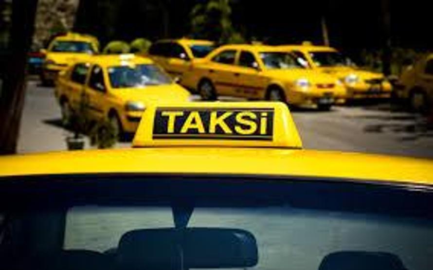 Son dakika... Taksiler için havalimanı kararına İBBden yalanlama