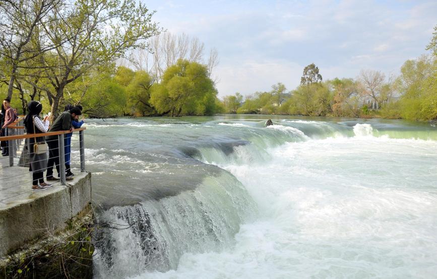 Manavgat Şelalesini etkileyecek HESe yargı freni