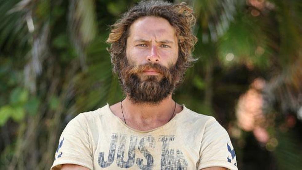 Survivor Gökhanın yeni tarzı
