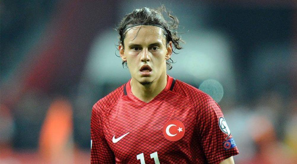Son dakika: Enes Ünal 5 yıllığına Villarrealde