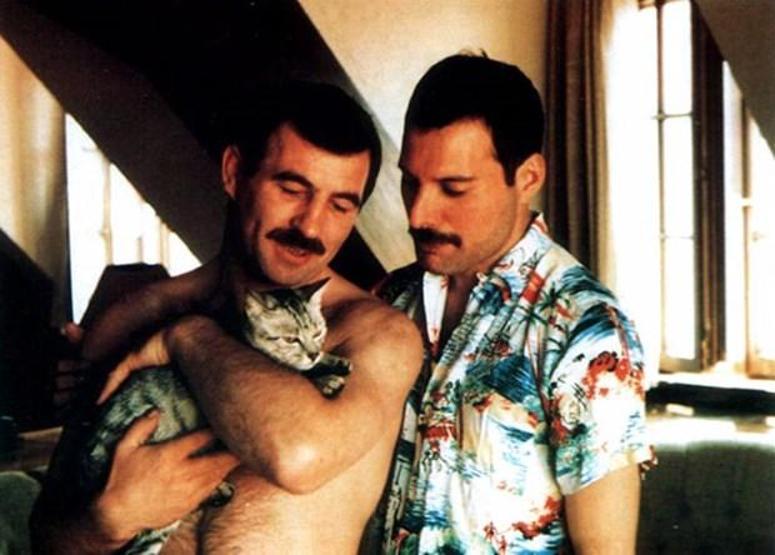 Freddie Mercuryyi hiç böyle görmediniz