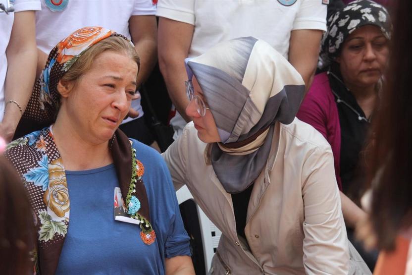 Helikopterde şehit olan yüzbaşıya Balıkesirde son veda