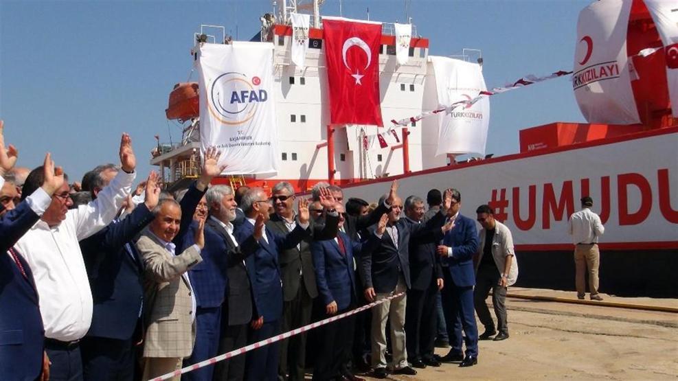 Türk Kızılay’ının yardım gemisi Somali’ye doğru ilerliyor