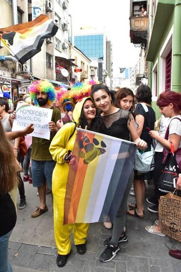 LGBT İzmirde beşinci kez yürüdü
