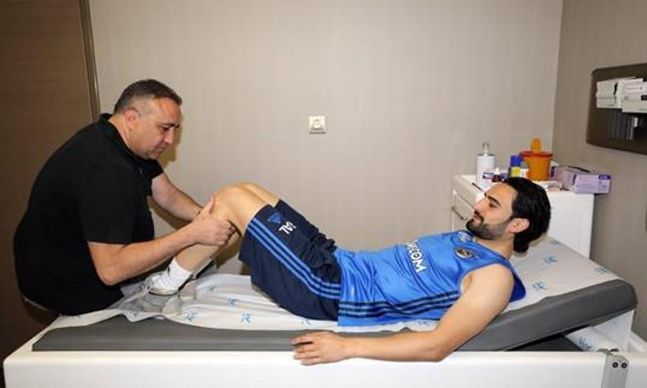 Son dakika: Mehmet Ekici resmen Fenerbahçede