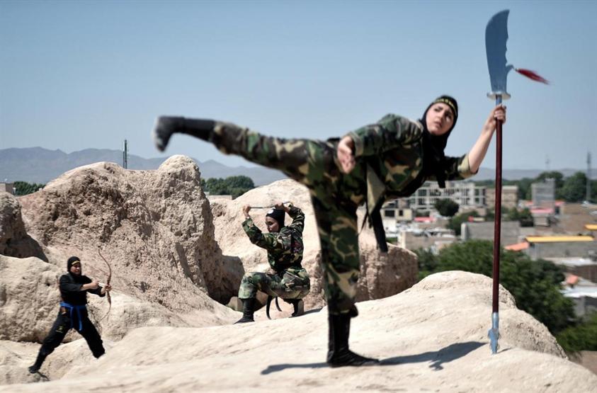 İranın Ninja kadınları
