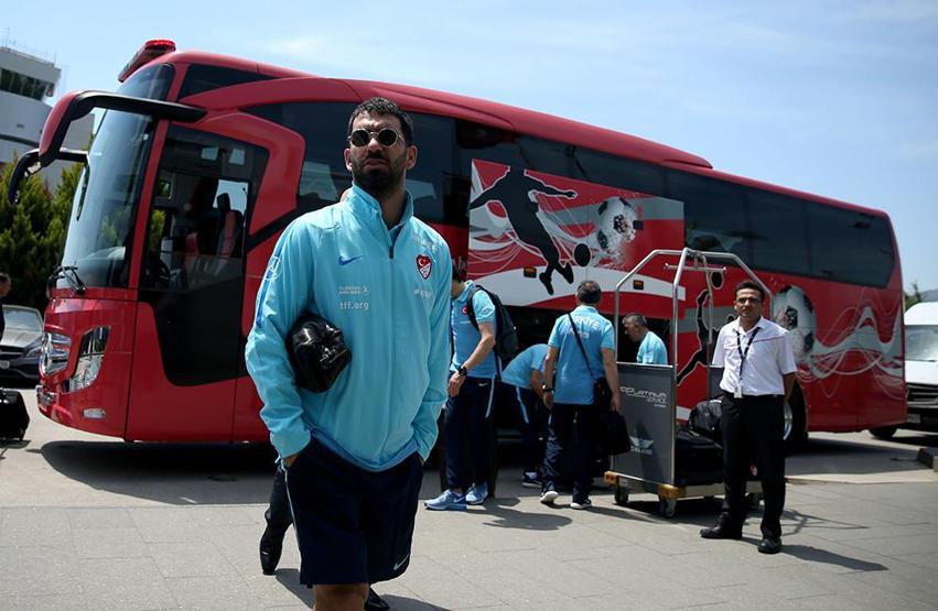 Son dakika: Arda Turan milli takım kampından gönderildi