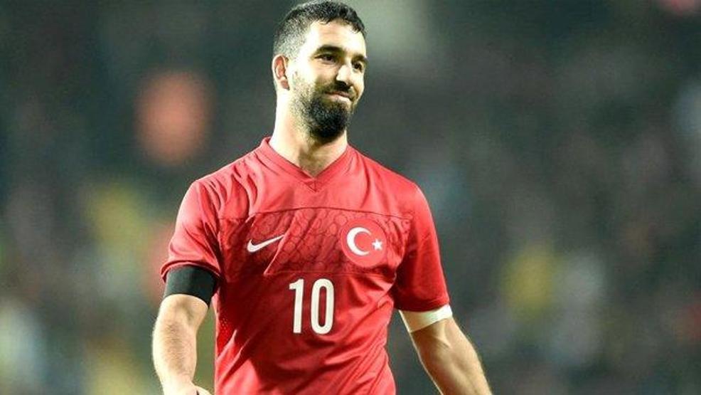 Son dakika: Arda Turan milli takım kampından gönderildi