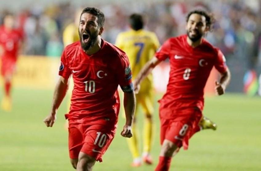 Son dakika: Arda Turan milli takım kampından gönderildi