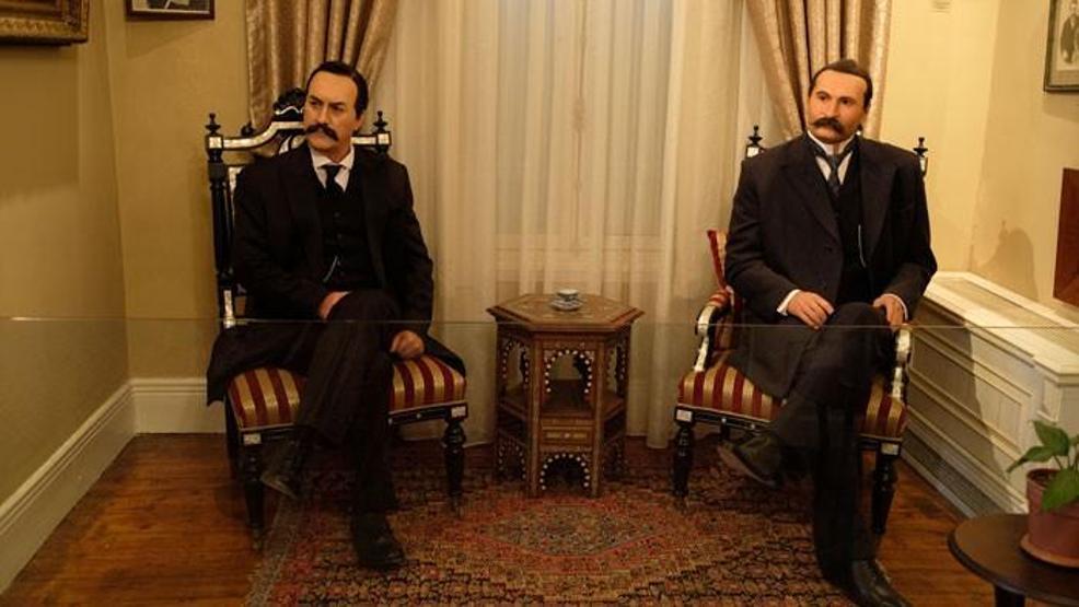 Tamer Karadağlı 7 saatte Tevfik Fikret oldu