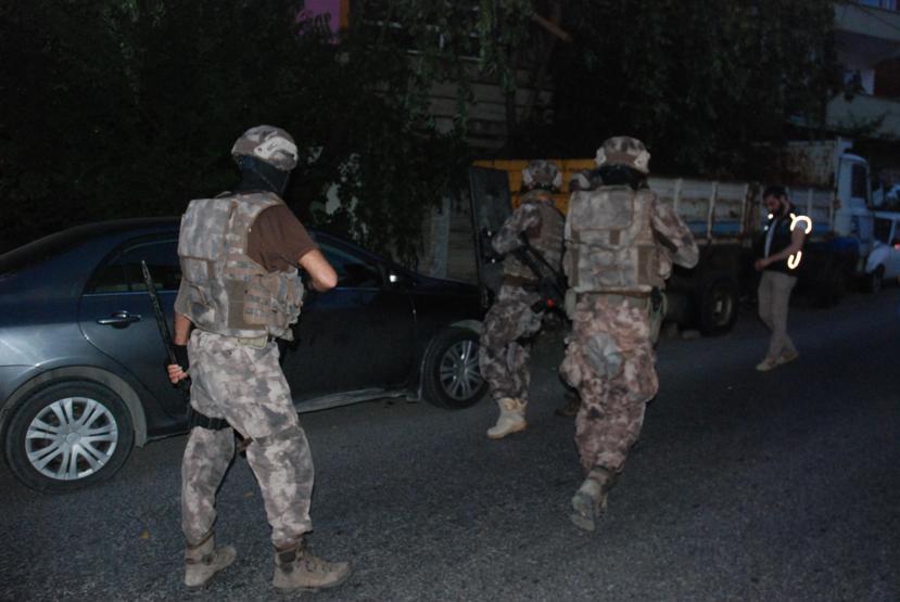 Son Dakika... Zehir tacirlerine İstanbulda şafak baskını