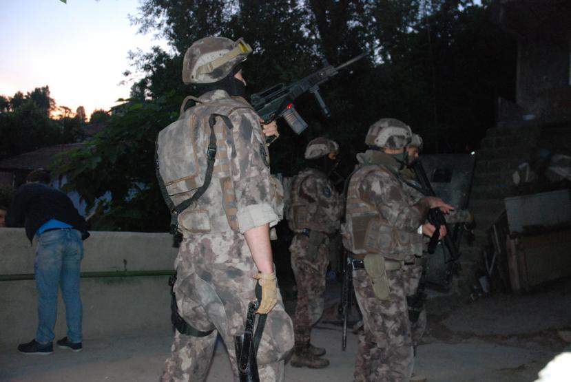 Son Dakika... Zehir tacirlerine İstanbulda şafak baskını