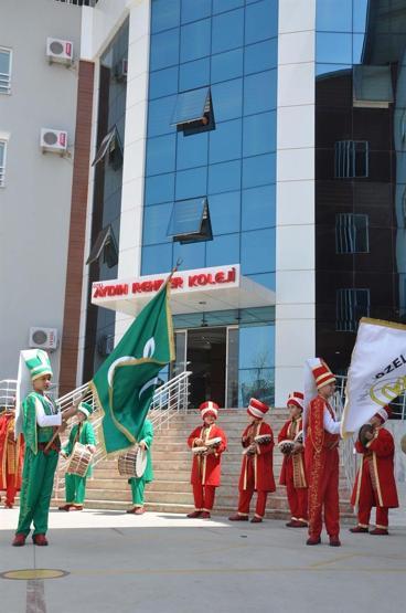 Aydınlı miniklerin mehter takımı