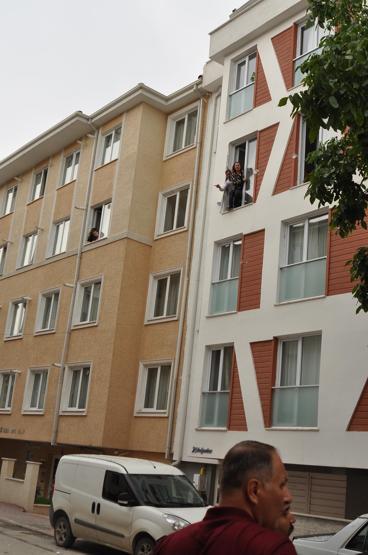 Üniversiteli kızı evinde rehin alıp dehşet saçtı