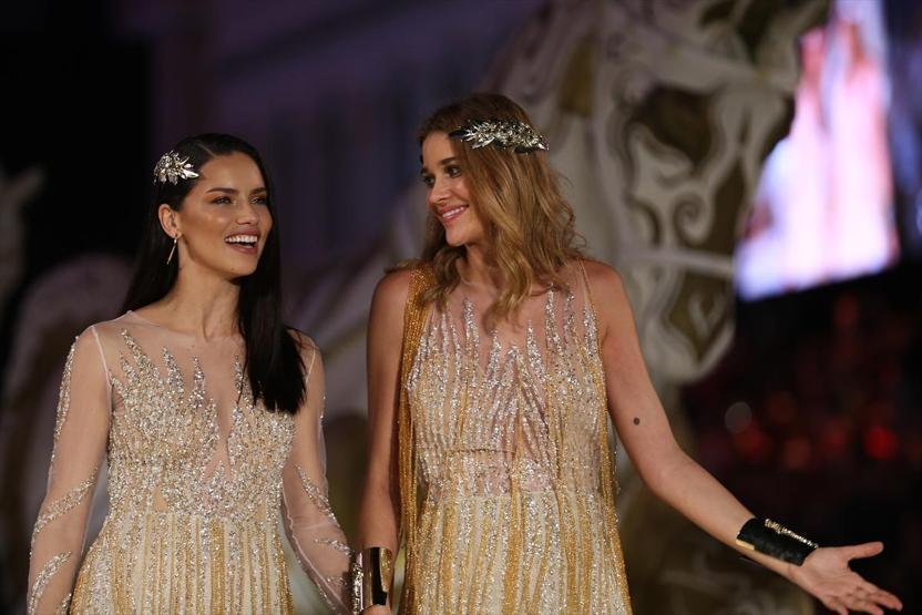 Adriana Lima Antalyada podyuma çıktı