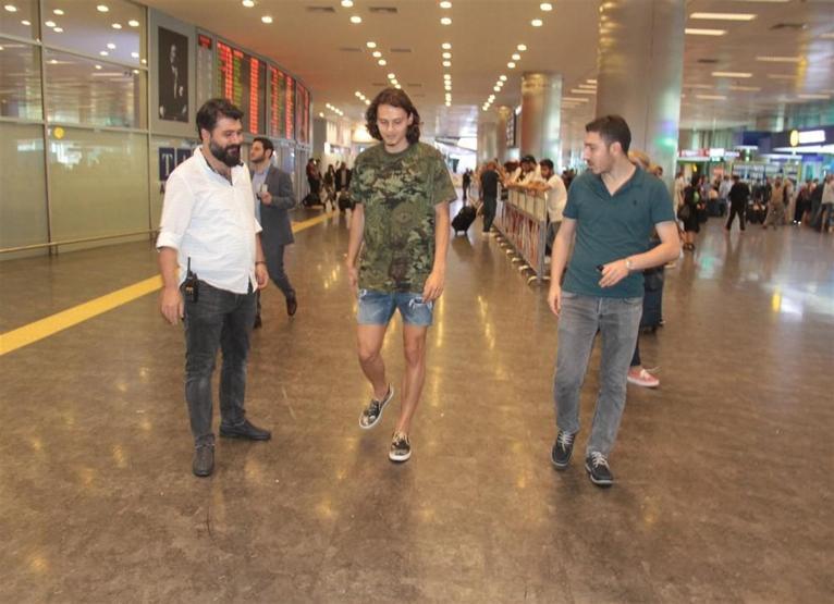 Enes Ünaldan yoklama kaçağı paylaşımı