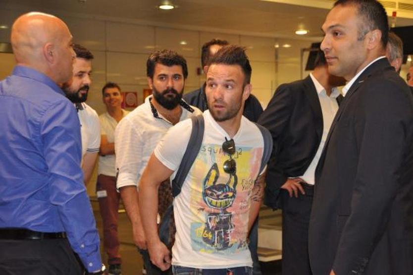Mathieu Valbuena: Şampiyon olmak istiyoruz