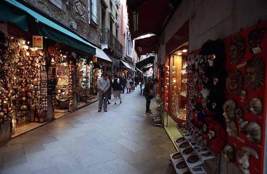 Kaybolmadan dönmediğimiz şehir: Venedik