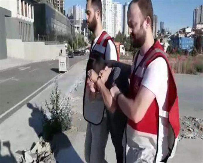 Uyuşturucu serasına dönüştürülen gecekondulara baskın