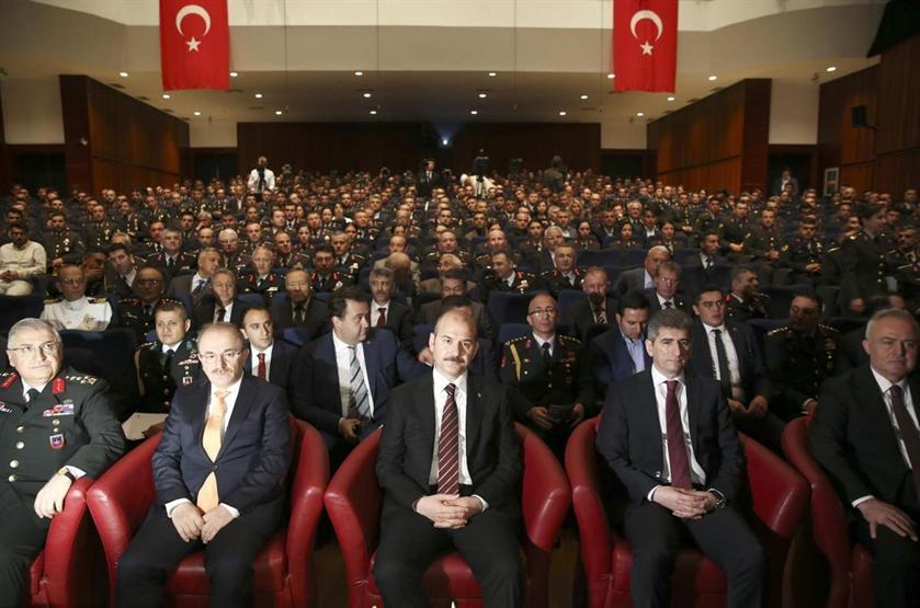 Jandarma 178. kuruluş yılını yeni üniformasıyla kutladı