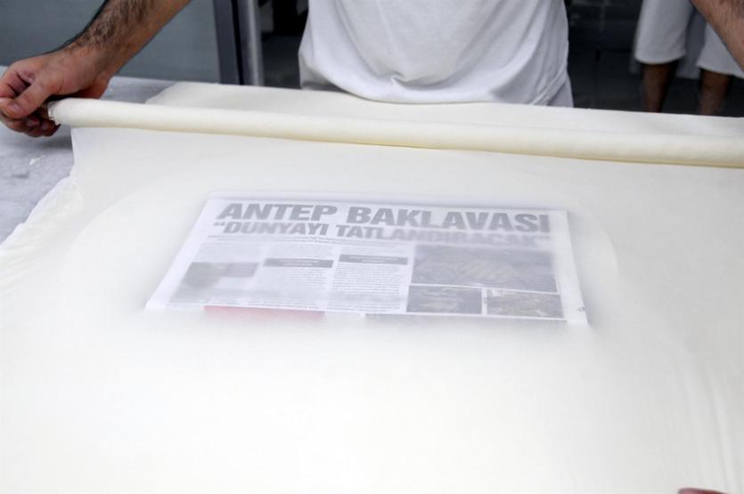 Gaziantepli baklavacılar dünyaya tepsi yetiştiriyor