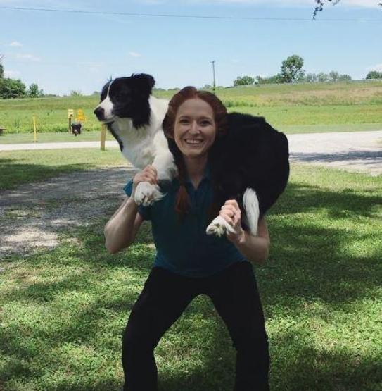 Sosyal medyanın son çılgınlığı: Köpeği dambıl yapmak