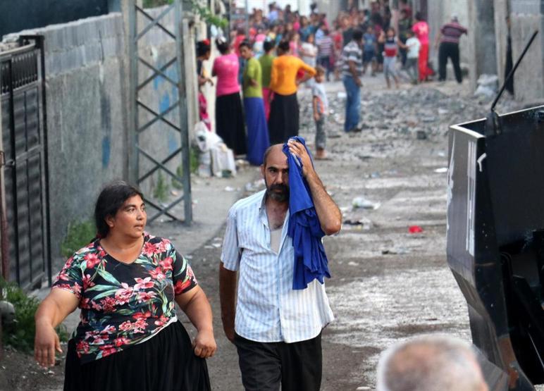 İki aile birbirine girdi: Yaralılar var