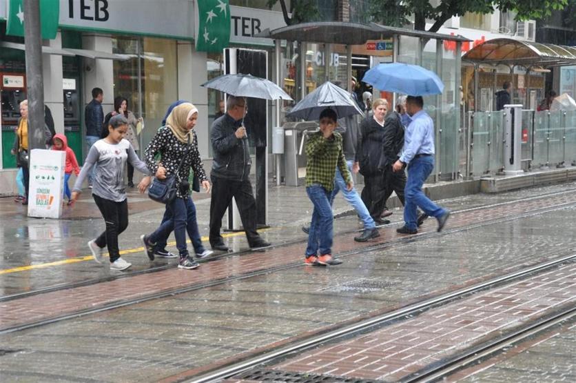 Meteoroloji uyarıyor: Eskişehir yarın akşama hazırlıklı olsun