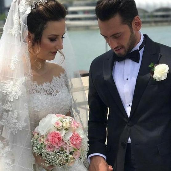 Ünlü futbolcunun düğününde 2,5 metrelik pasta