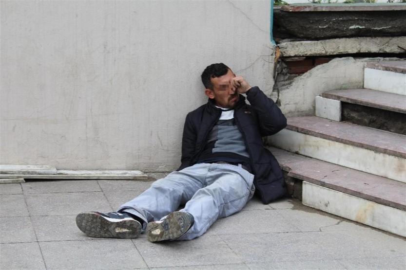 Ambulansa konulurken kendi geldi ve kaçtı